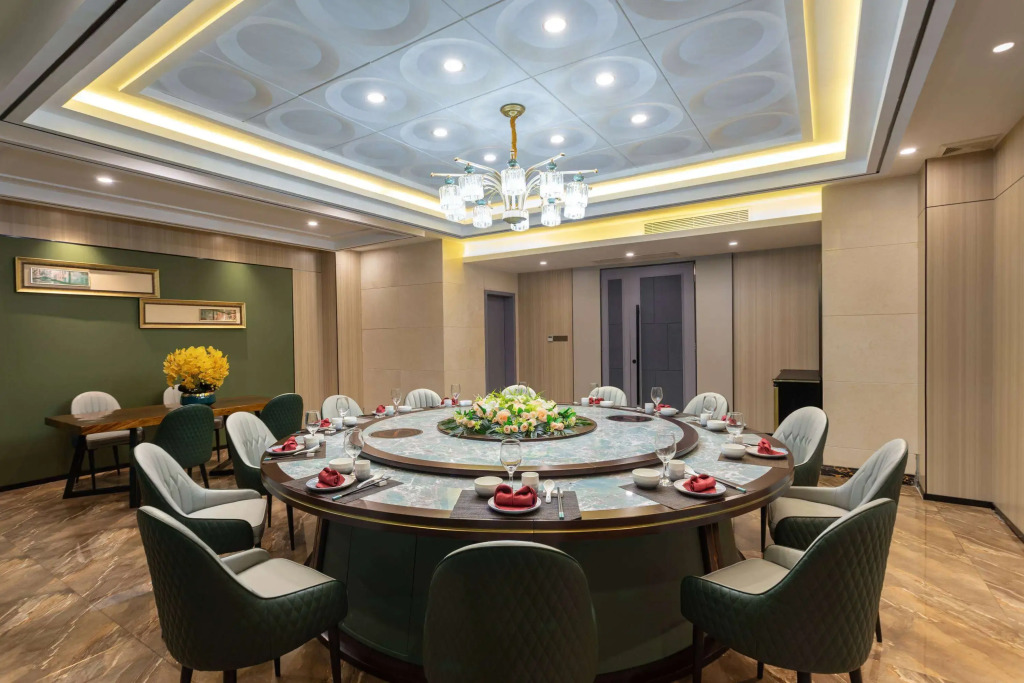 La Quinta by Wyndham Qionghai Yinhai
