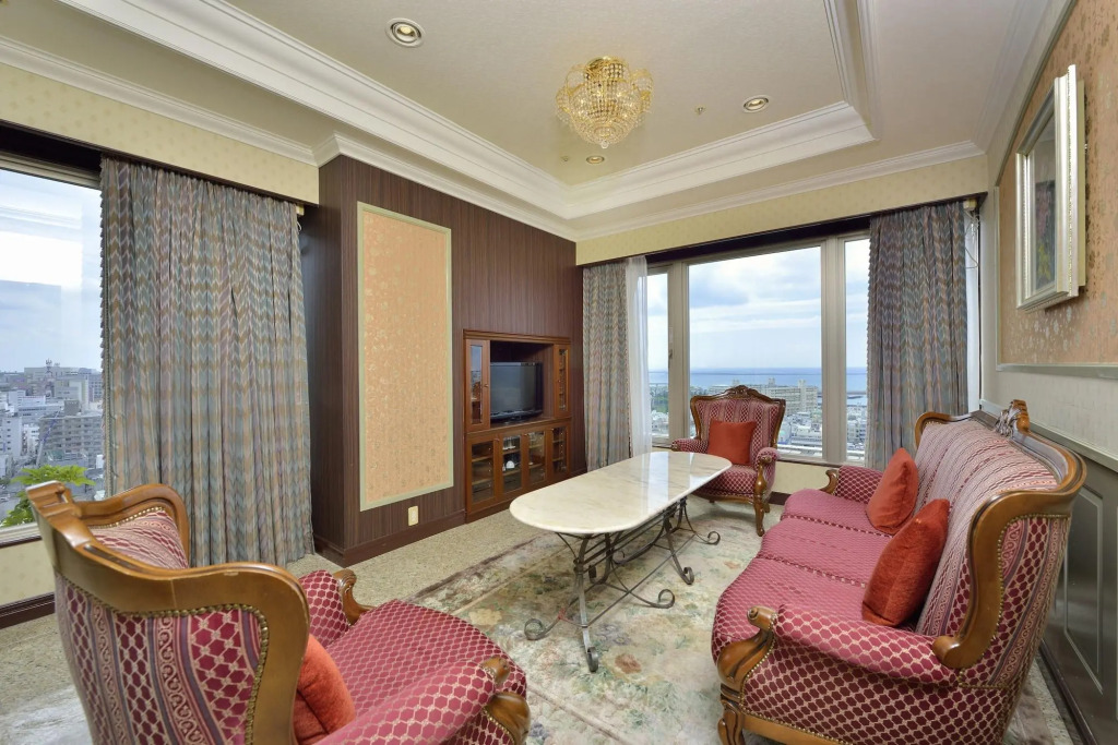 Okinawa Kariyushi Urban Resort Naha