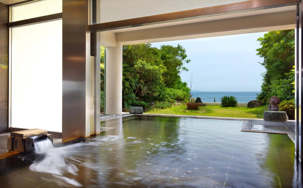 AoAwo Naruto Resort