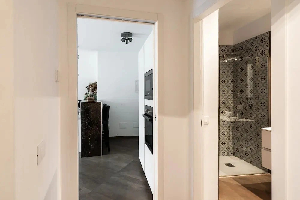 Frizzcaf Loft by Wonderful Italy
