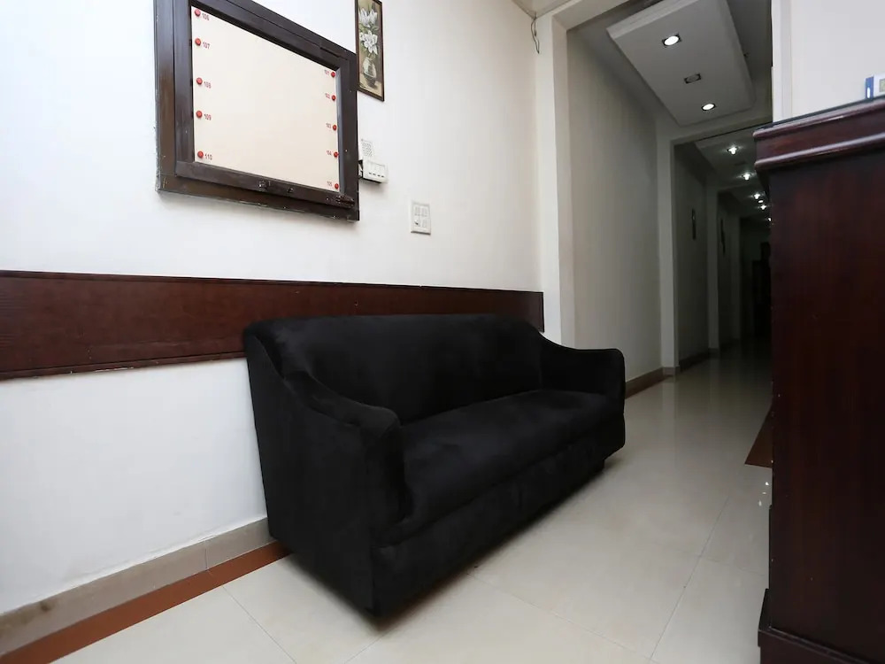 OYO 15481 Hotel Star