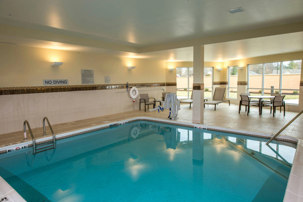 Courtyard by Marriott Somerset