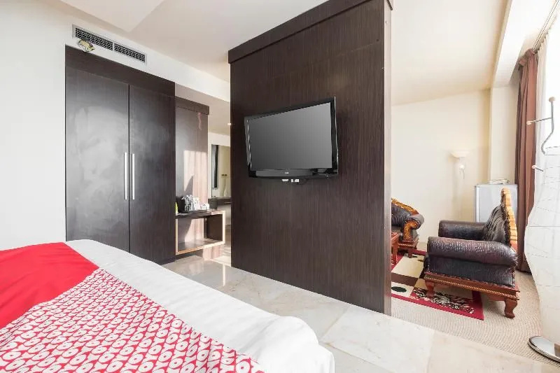 OYO 635 Lynt Hotel Makassar