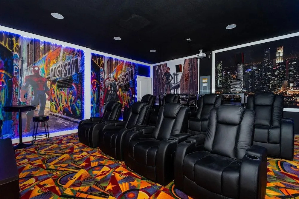 Large beautiful home by Disney