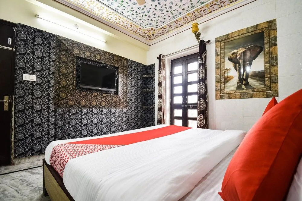 OYO 48665 Kesar Palace