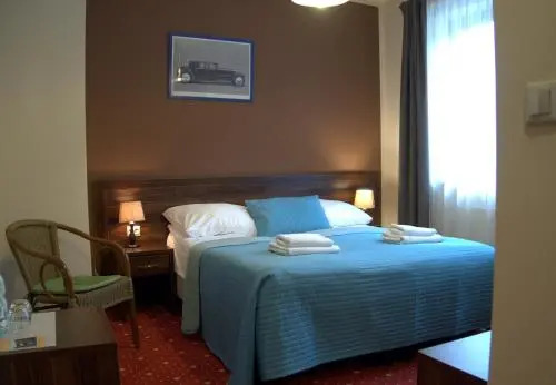 Отель Hotel i Restauracja Kochanów