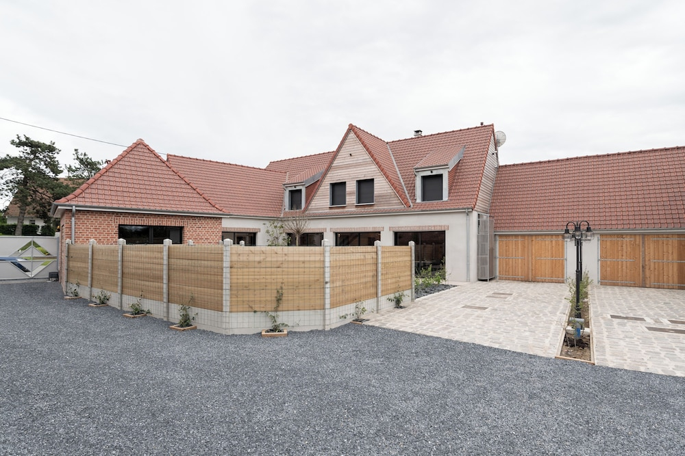Au Coeur Du Village