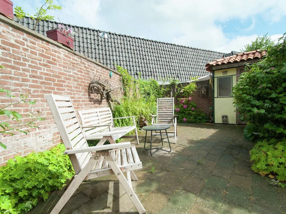 Semi-detached House With Garden in Quiet Location, Within Walking Distance of the Centre of Bergen