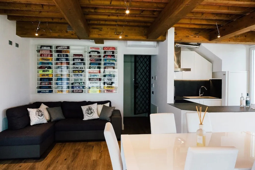 Giusti Home
