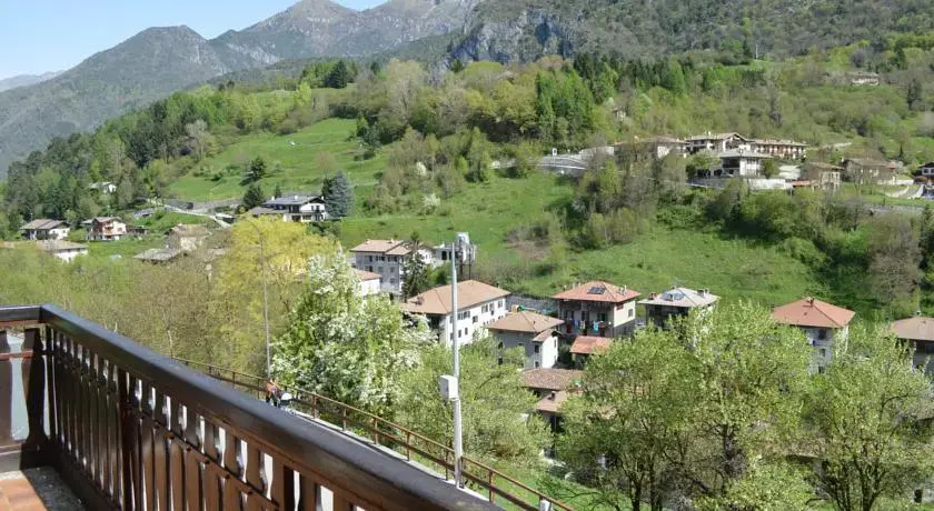 Casa Carlet