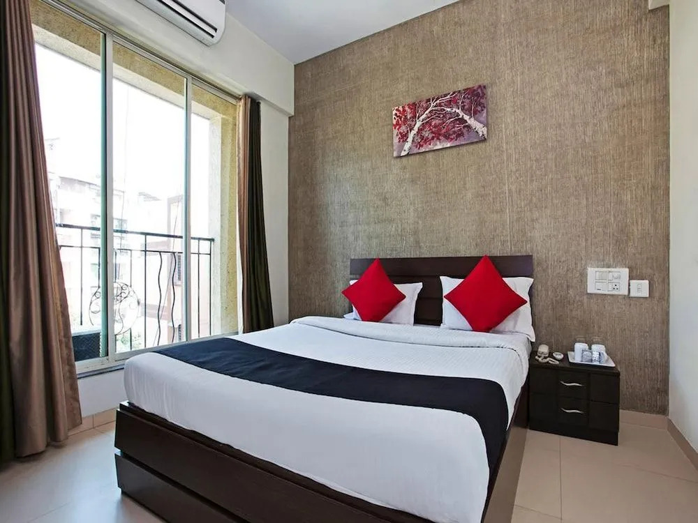 Iris Suites
