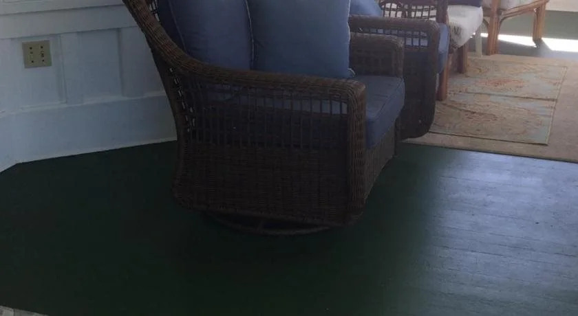 Hilo Bay Oceanfront Bed and Breakfast
