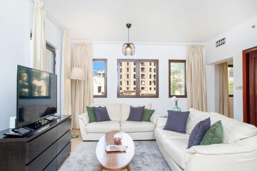 Modern 3BR APT w Maid s Room