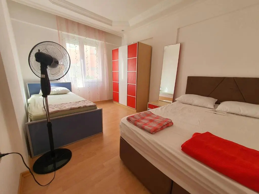 2+1 100m2 2 WC Near sea side 300m 100mbs wifi