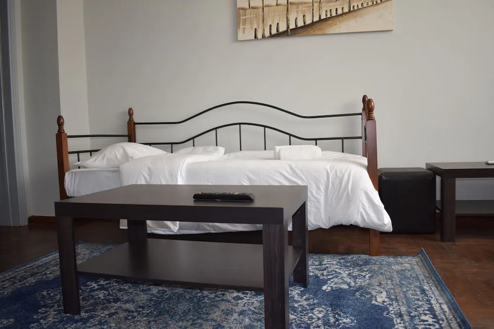 Athenian Modern Apartment Mavili Square