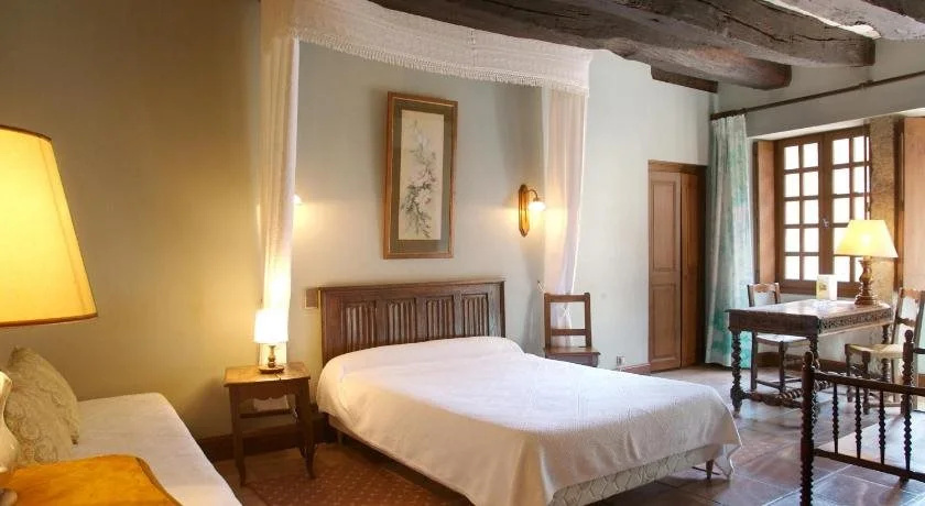 Hostellerie du Vieux Pérouges