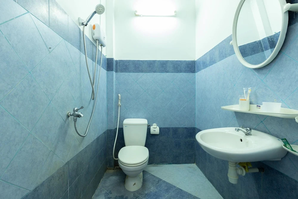 Lang Chai 162 by OYO Rooms