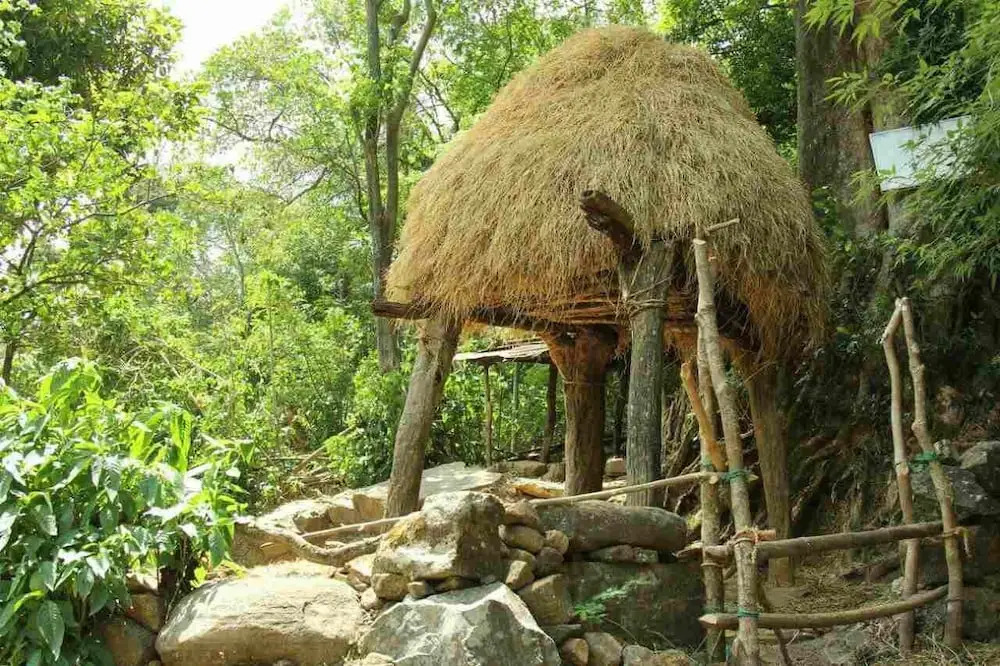 Meemure isabulana resort - Hostel