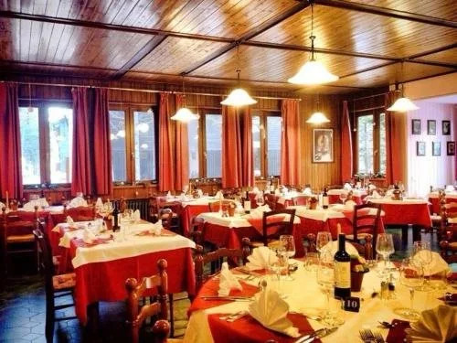 Hotel I Pionieri