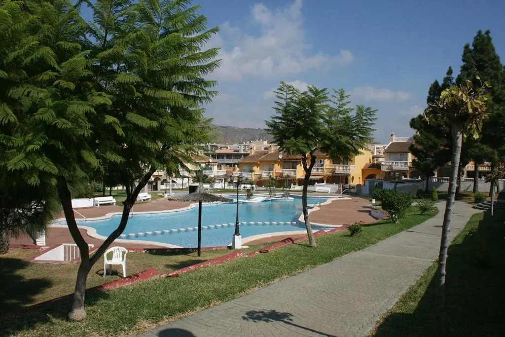 El Campello townhouse close to the sea and amenities, Casa Samuel