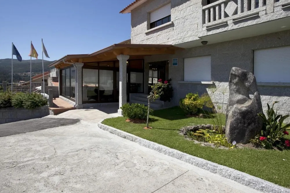 Hotel Liñares