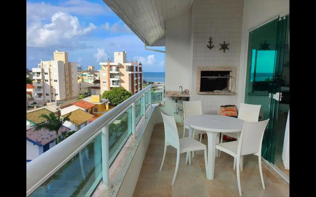 Apartamento Cobertura PALMAS DO ARVOREDO para 6 adultos e 2 crianças a 250m do mar com terraço e vista maravilhosa