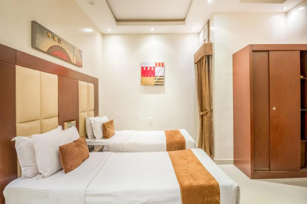 Al Muhaidb Residence SWIDI 24 - Economic