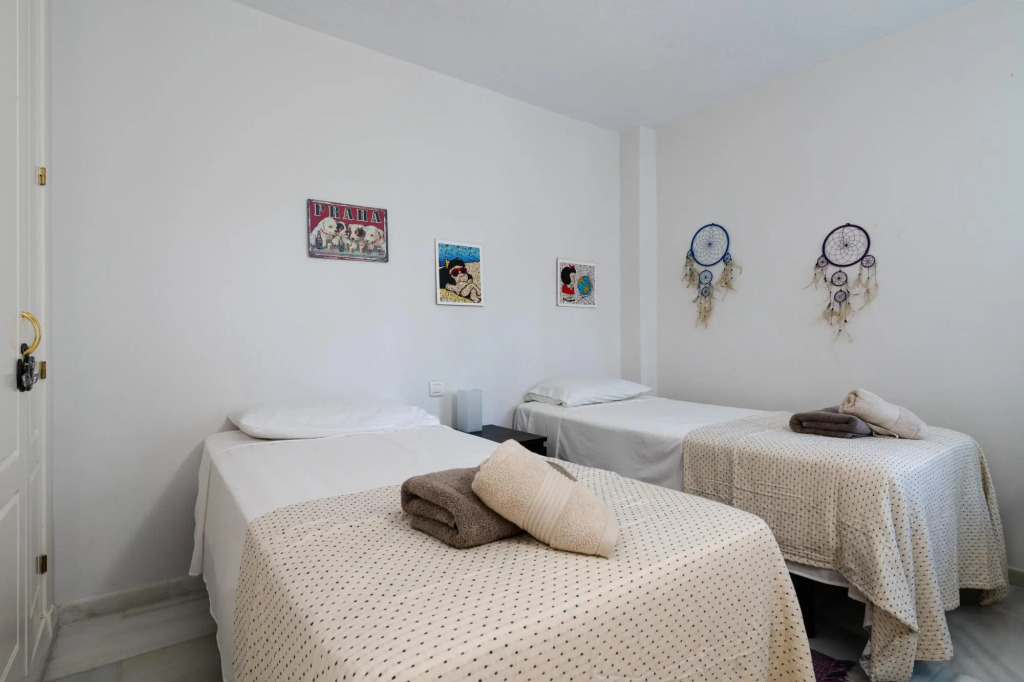 Ground floor apartment los Naranjos 8