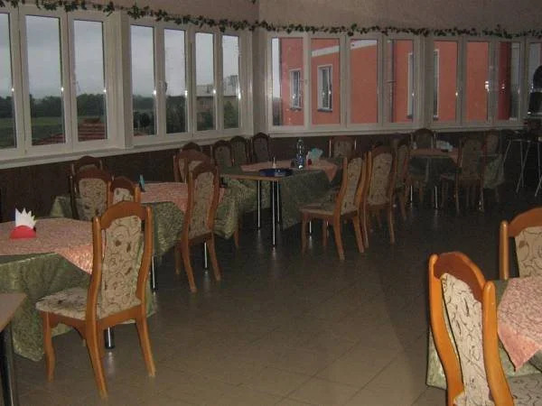 Hotel Monarch