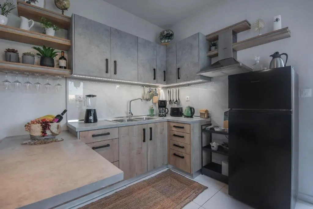 Inconceptual apartment