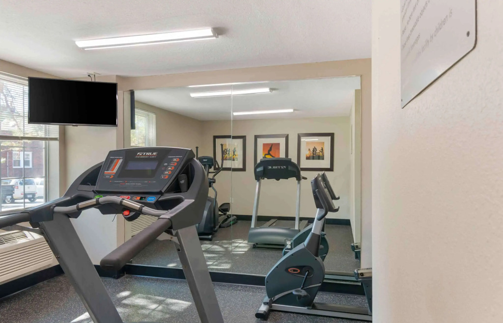 Extended Stay America - Kansas City - Country Club Plaza