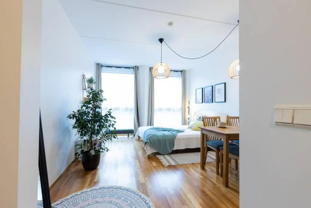 Lovely studio 5 min walk from Old Town and seaside