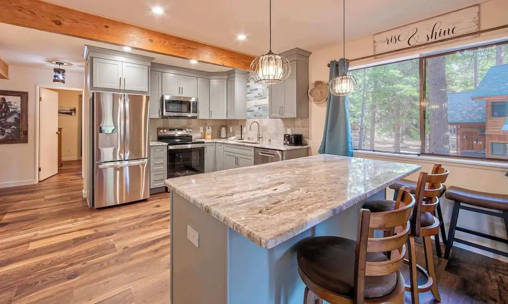 Whispering Pines Family Retreat By Carnelian Bay