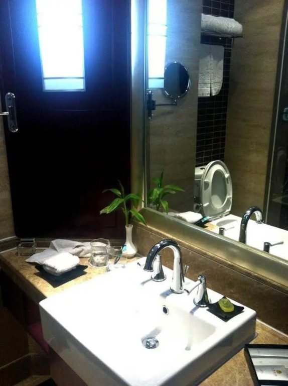 Riverside No.1 Hotel - Wuhan