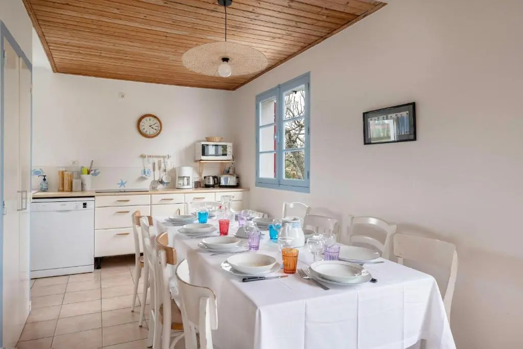 Une Vraie Maison de Vacances À 2 Pas de la Plage de Portmain