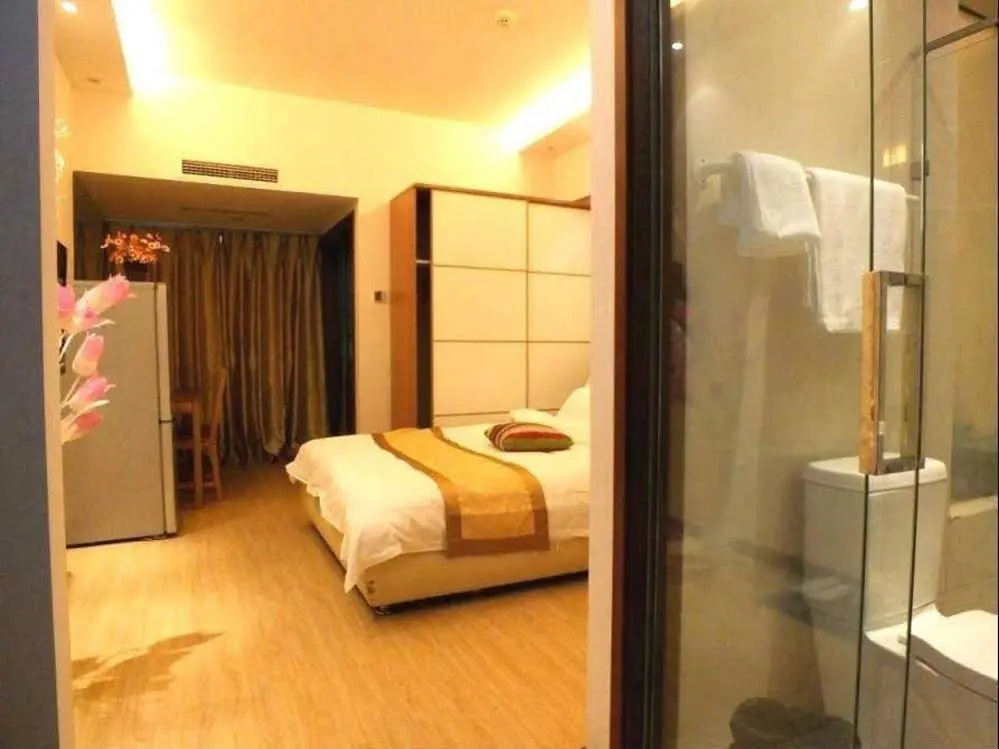 Candy Hotel Apartment