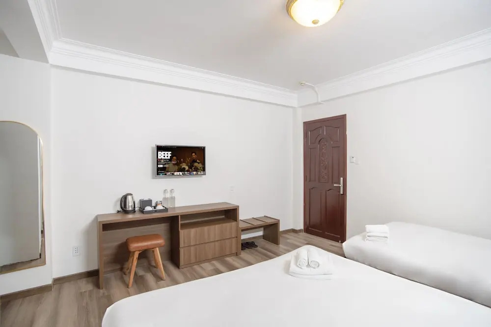 SAZI BEN THANH Hotel HCM
