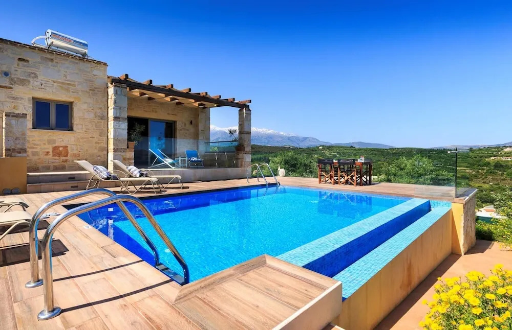 Villa Asteriskos
