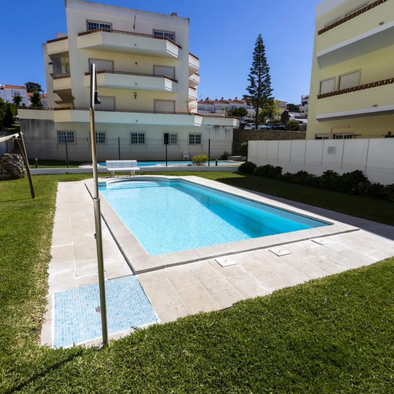 Bela Vista Apartment by Acasadascasas