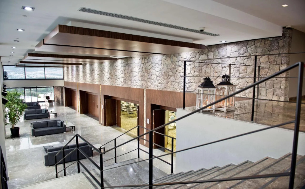 Holiday Inn Bar Harbor Regency Hotel by IHG