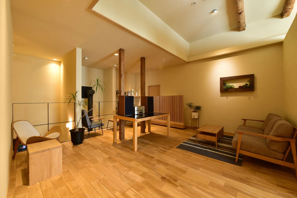 Shima Onsen Hinatamikan