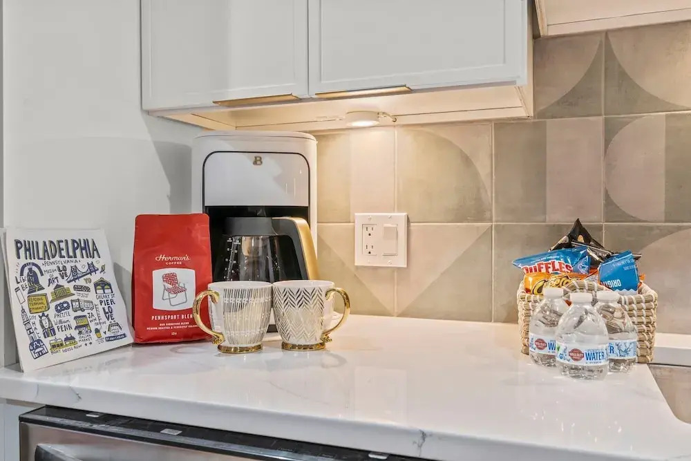 Stylish 1BR/1.5Bath Near Liberty Bell