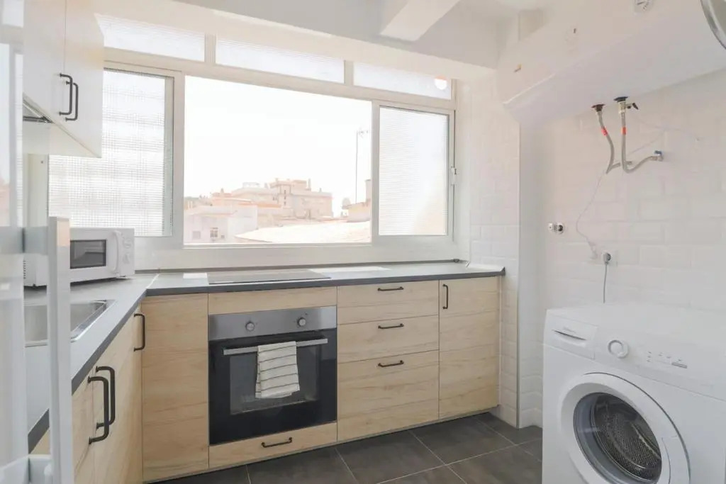 C85 - Brand New 3 Bedroom Apartment by the Center