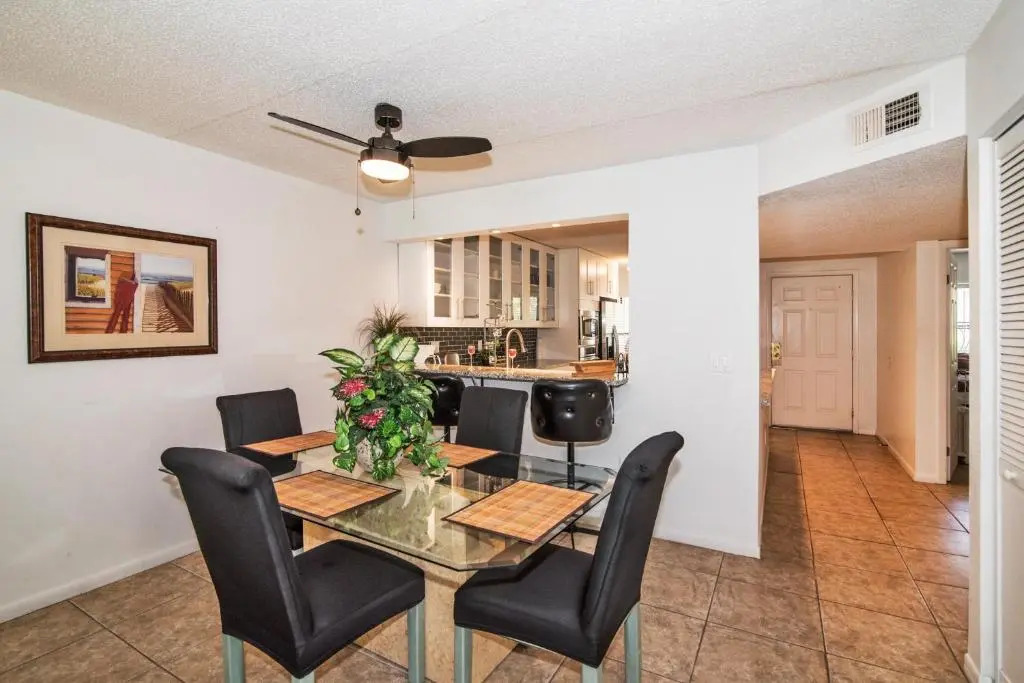 4601 W 46th Street court