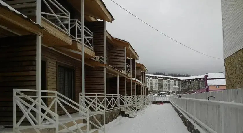 Cottege Skierbakuriani In Mgazvrebi Complex
