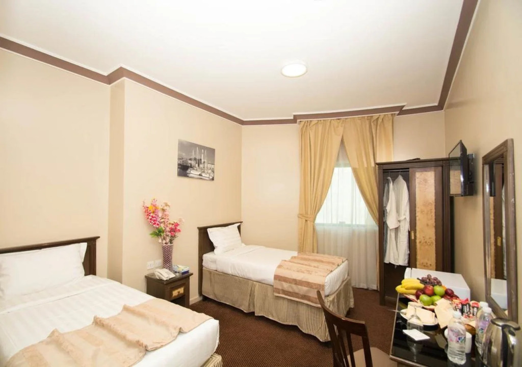 Al Nosour Al Mohajreen Hotel