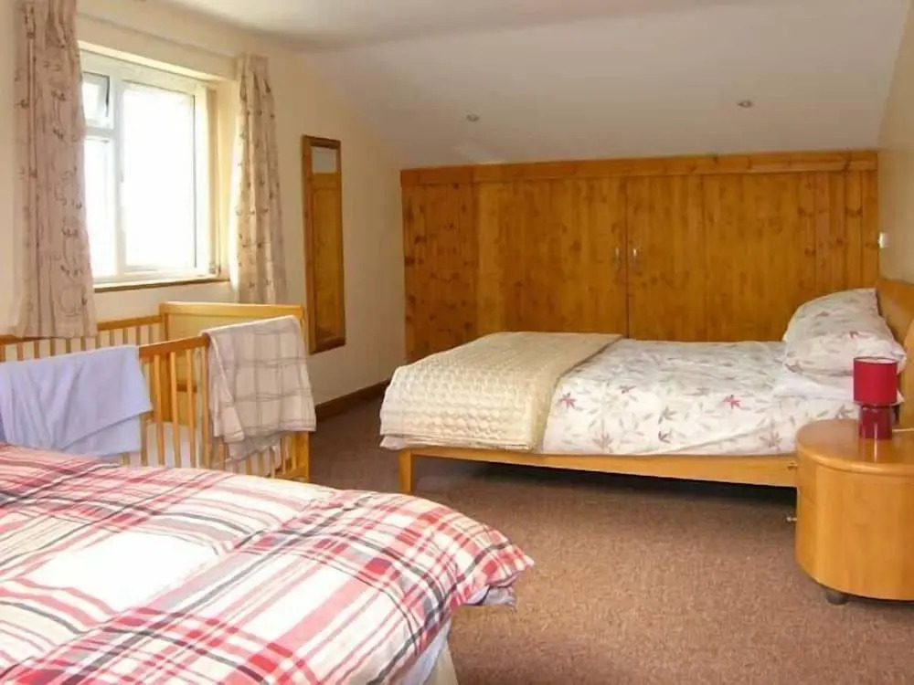 Farmhouse Cottage