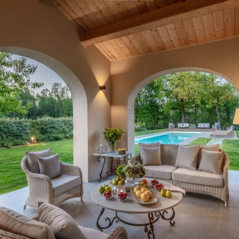 Villa del Nonno, Luxury Tuscan Farmhouse with Pool