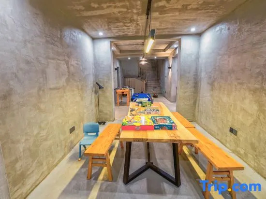 Lin'an Mishuyou Mountain Home stay (the Taihu Lake Lake Source Scenic Spot Store)