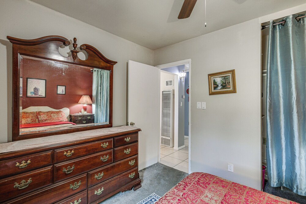 Home in San Diego Area w/ Outdoor Entertainment!